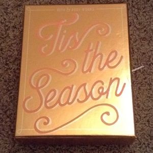 Bath and body works holiday box collection